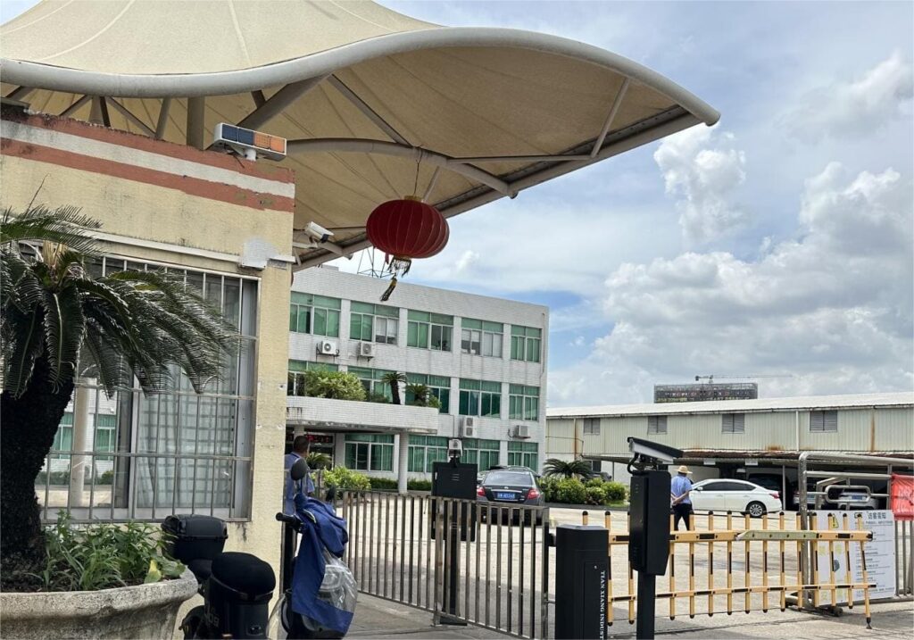 Factory of toy capsule vending machine supplier Nynovending.com